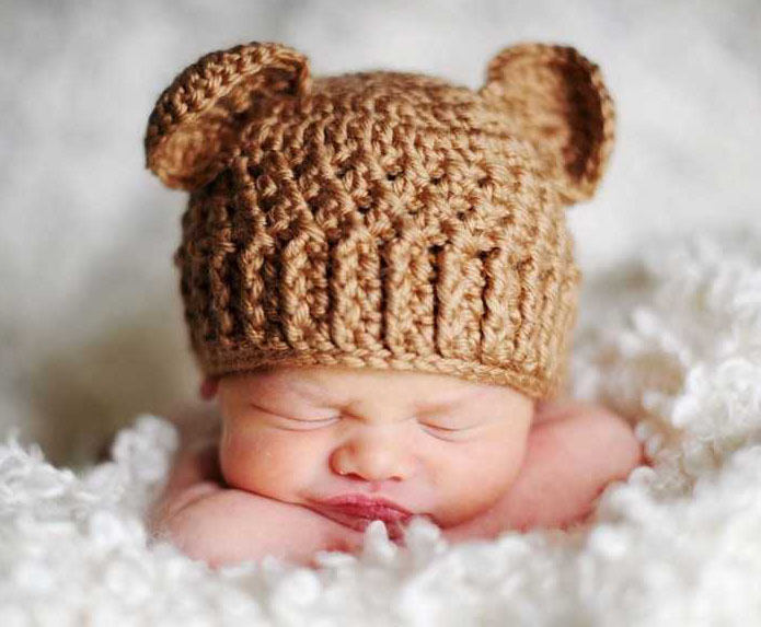 Шапочка для новорожденного спицами – 33 самые простые и красивые модели
